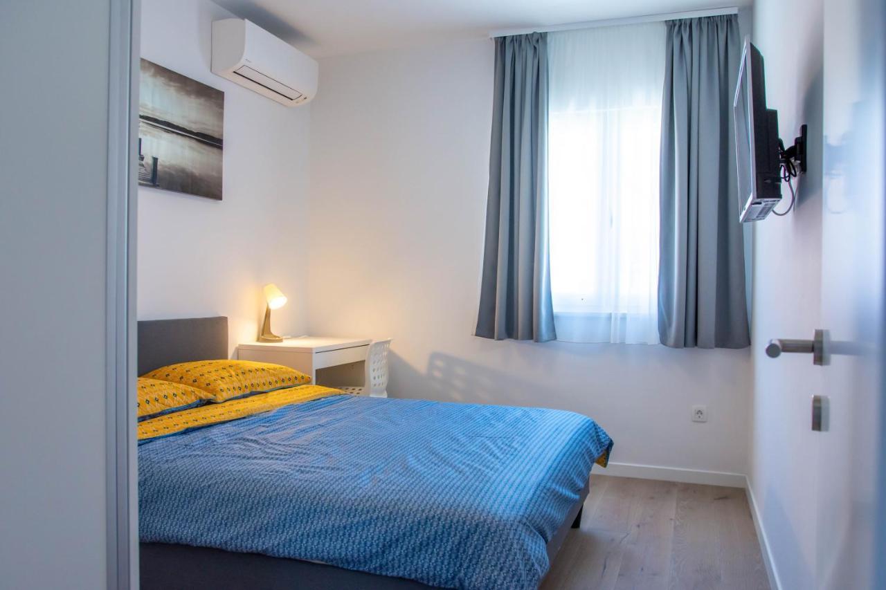 Kaštela Apartment Ana מראה חיצוני תמונה