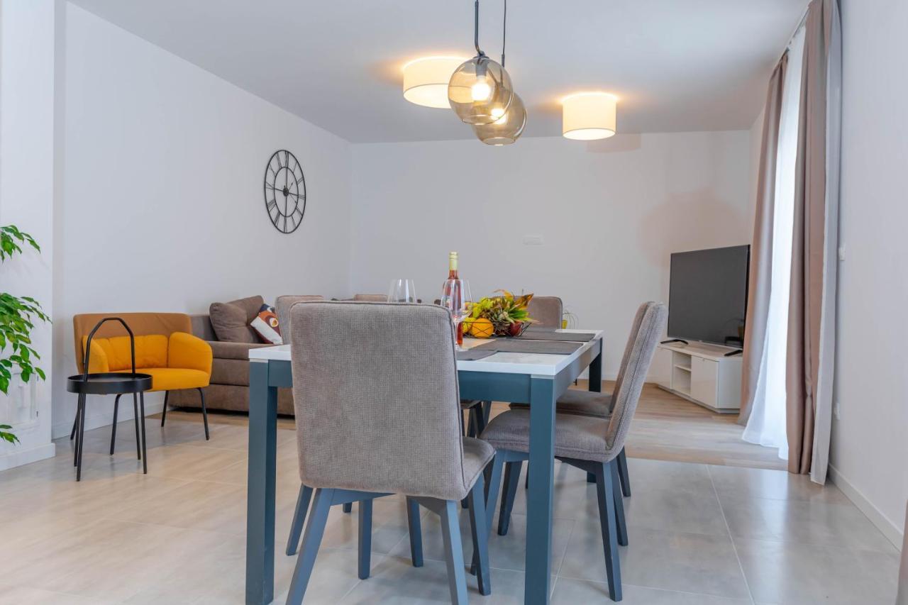 Kaštela Apartment Ana מראה חיצוני תמונה