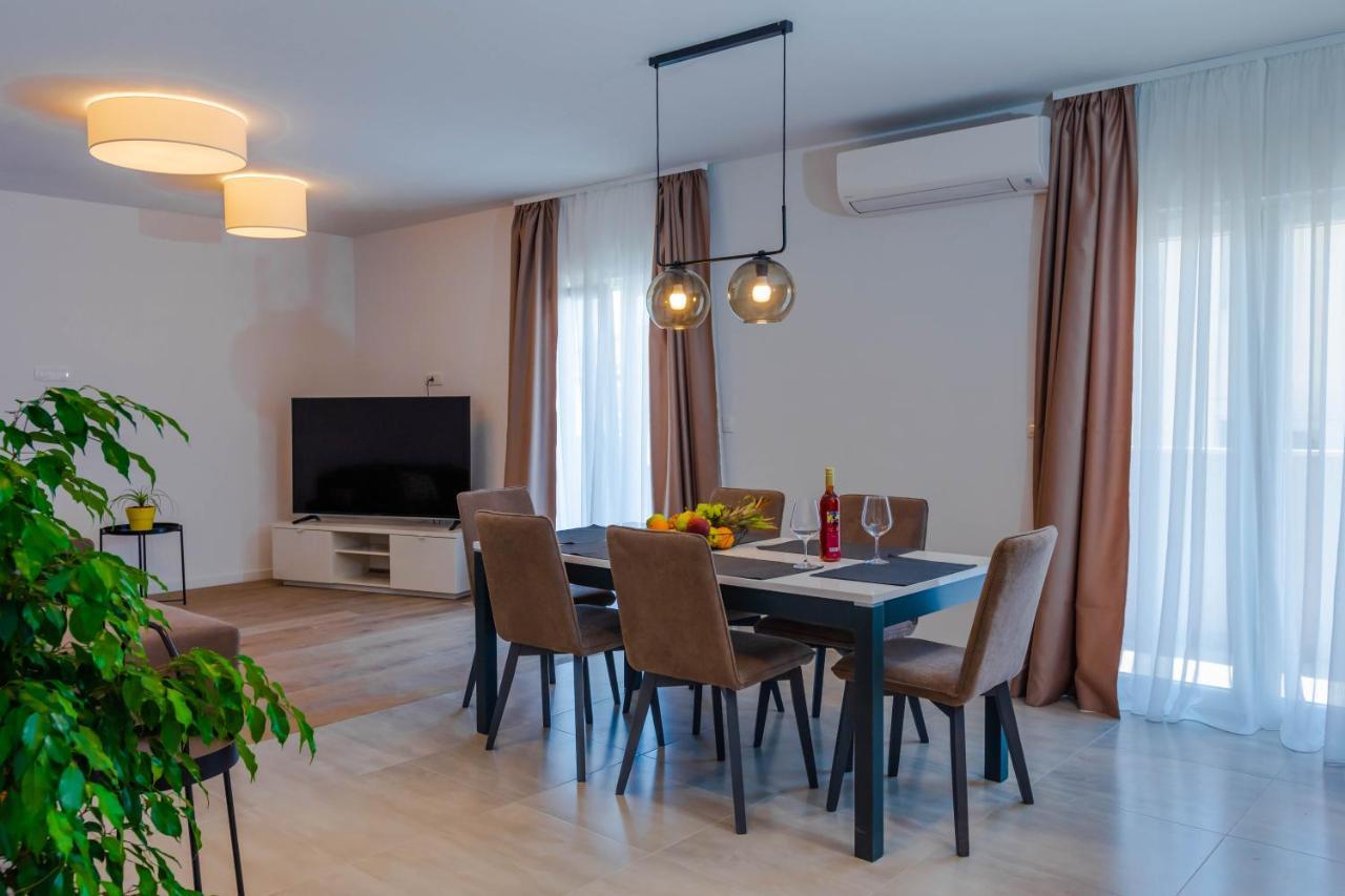 Kaštela Apartment Ana מראה חיצוני תמונה