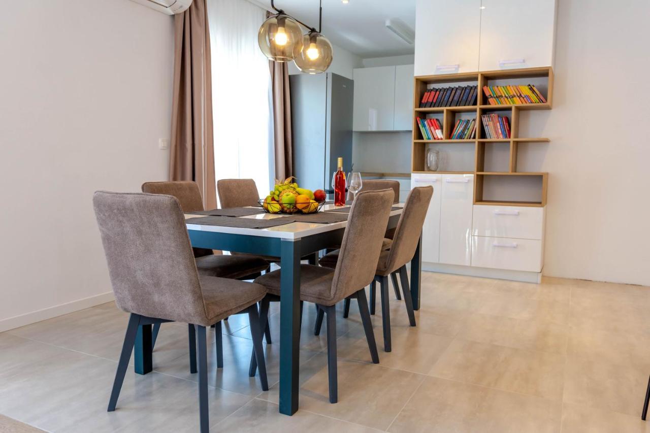 Kaštela Apartment Ana מראה חיצוני תמונה